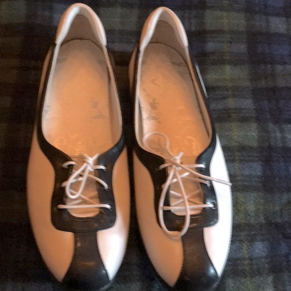 Callaway Shoes - Callaway Women’s Golf Shoes Size 9